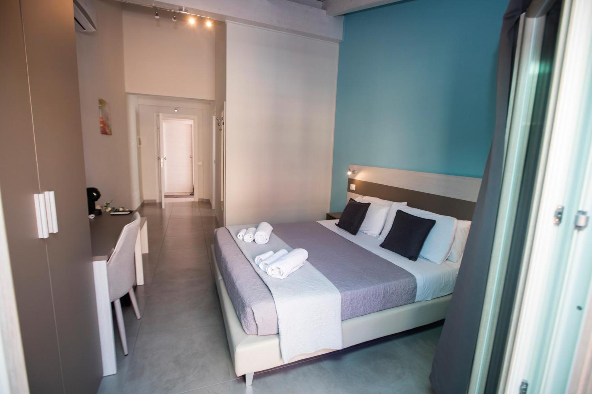 La Perla Amantea - Rooms & Apartaments Eksteriør bilde
